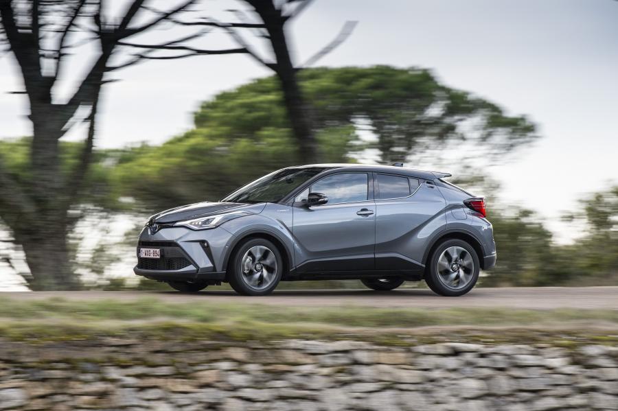  Toyota C-HR Hybrid 2019 года  (WW) (фото 154 из 174)